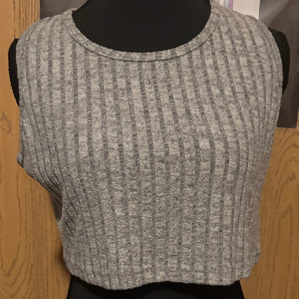 Gray Ribbed Women's Top
